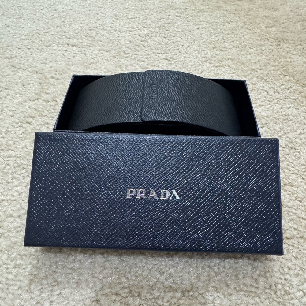 Prada women’s Black eyeglasses Box - Picture 1 of 8